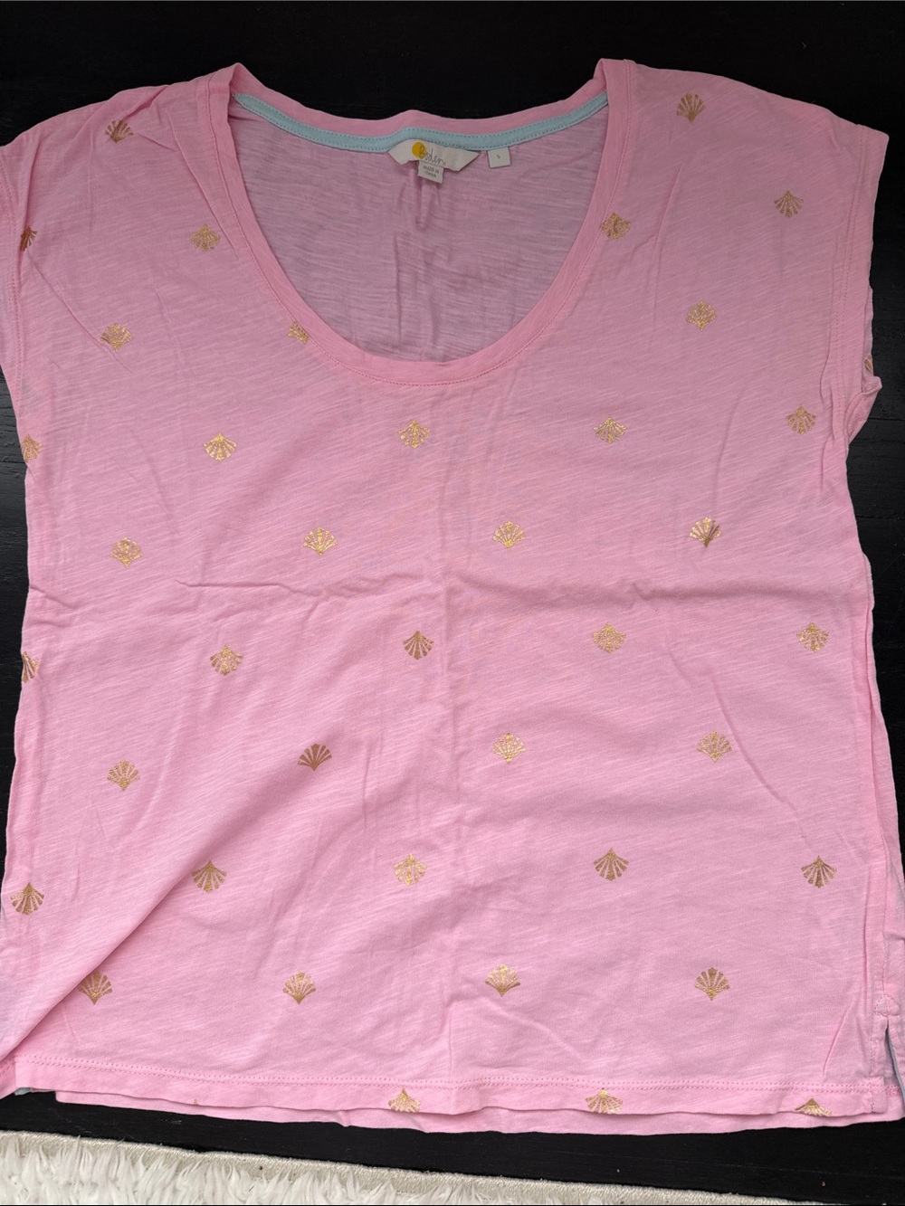 Boden Light Pink Scoop Neck Tee with Gold Shell Foil